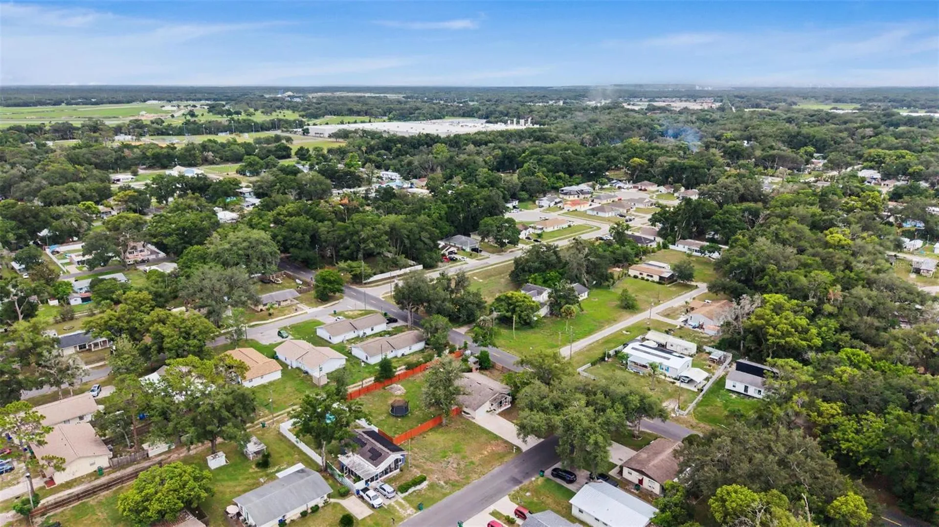 4738 9th Street Zephyrhills FL 33542