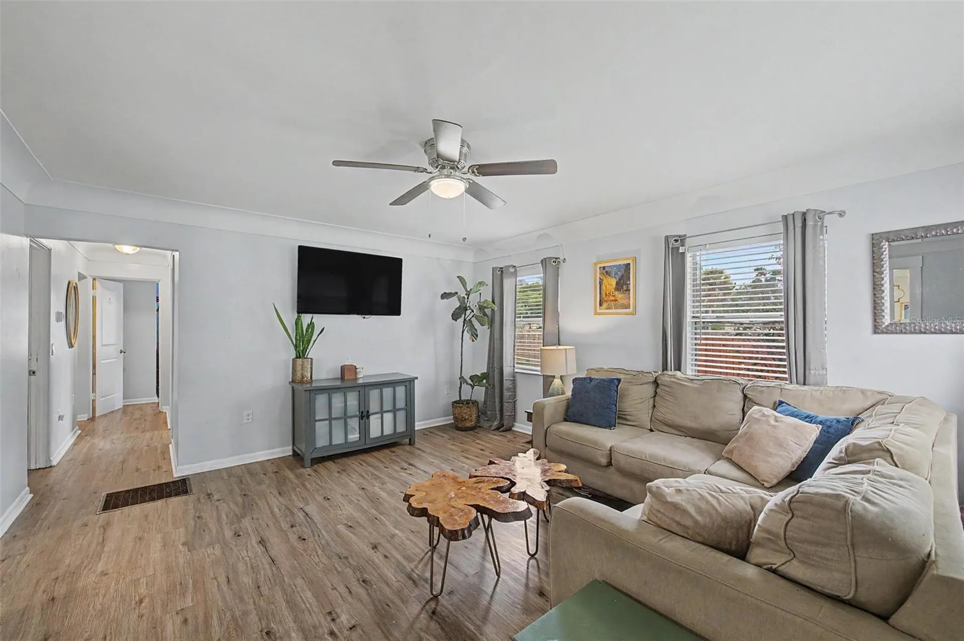 4738 9th Street Zephyrhills FL 33542
