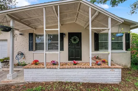 4738 9th Street Zephyrhills FL 33542