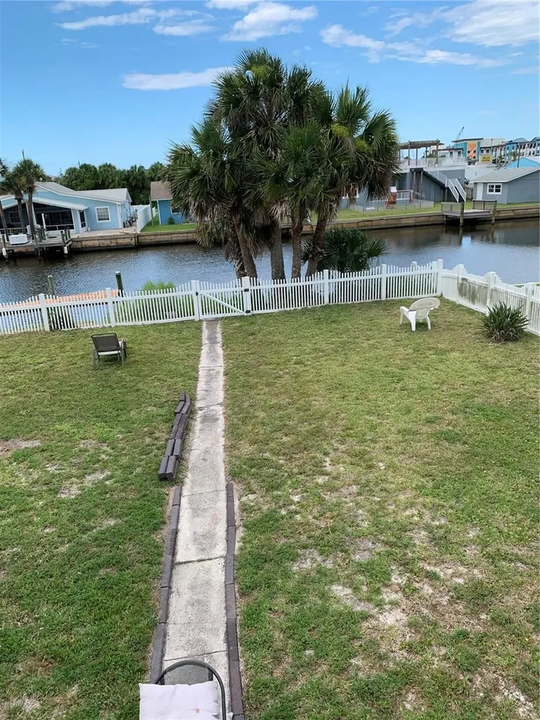 116 N Palmetto Avenue Flagler Beach FL 32136