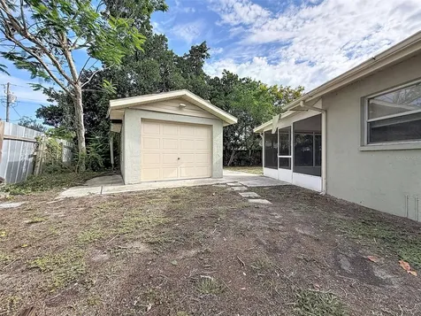 3019 40th Avenue W Bradenton FL 34205