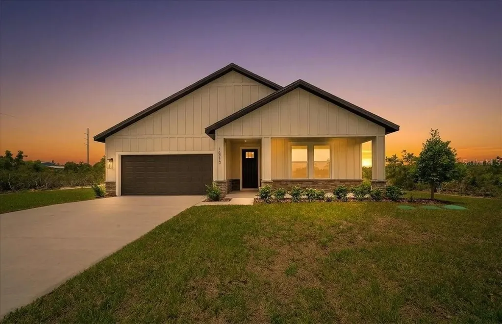 16213 Penn State Road Weeki Wachee FL 34614