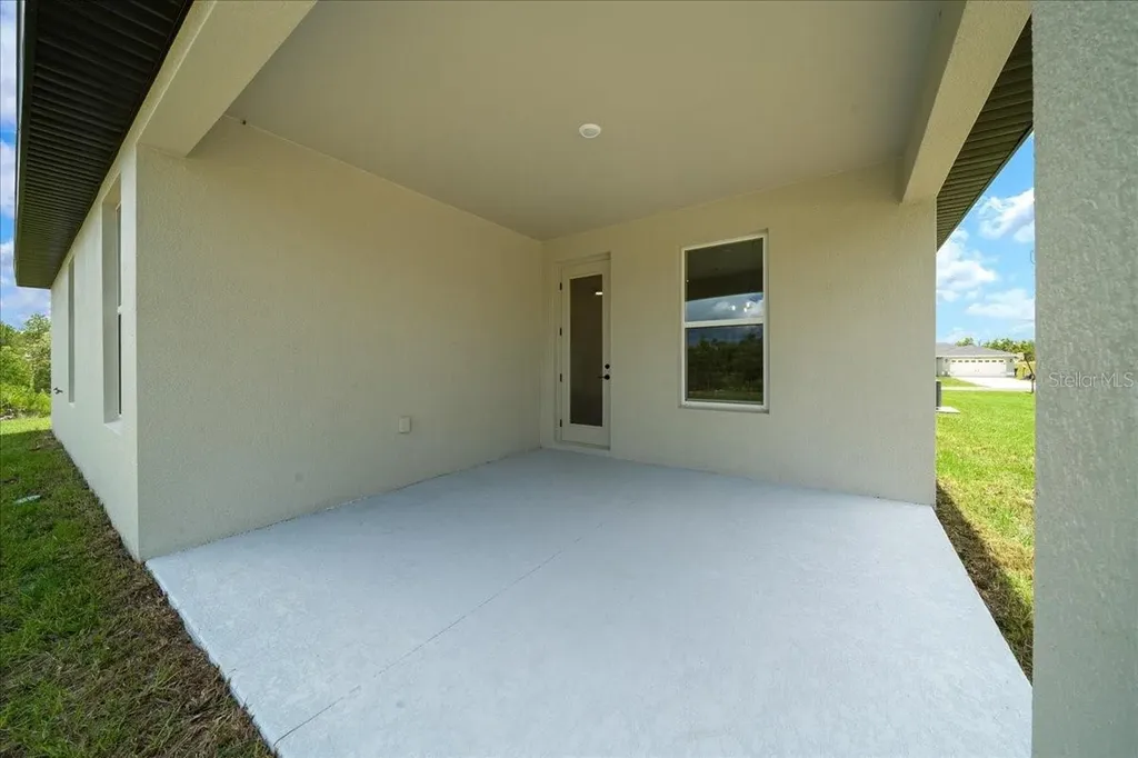 16213 Penn State Road Weeki Wachee FL 34614