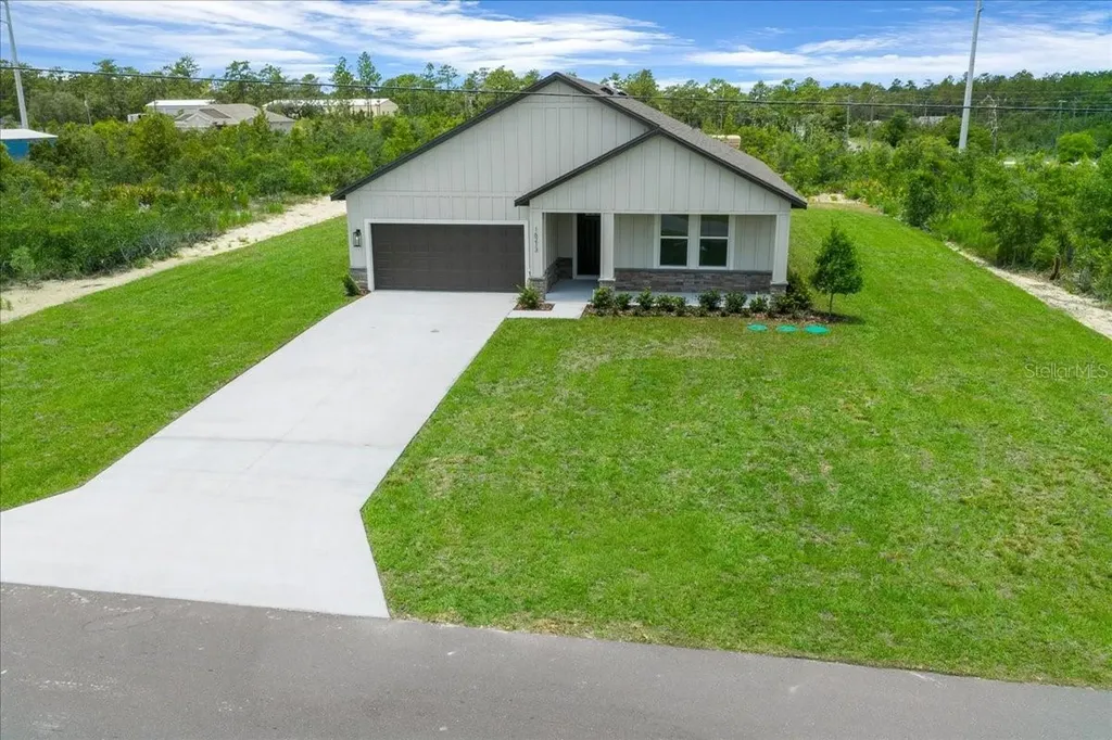 16213 Penn State Road Weeki Wachee FL 34614