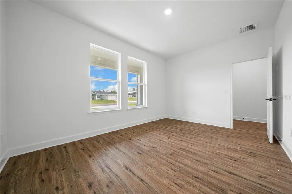 16213 Penn State Road Weeki Wachee FL 34614