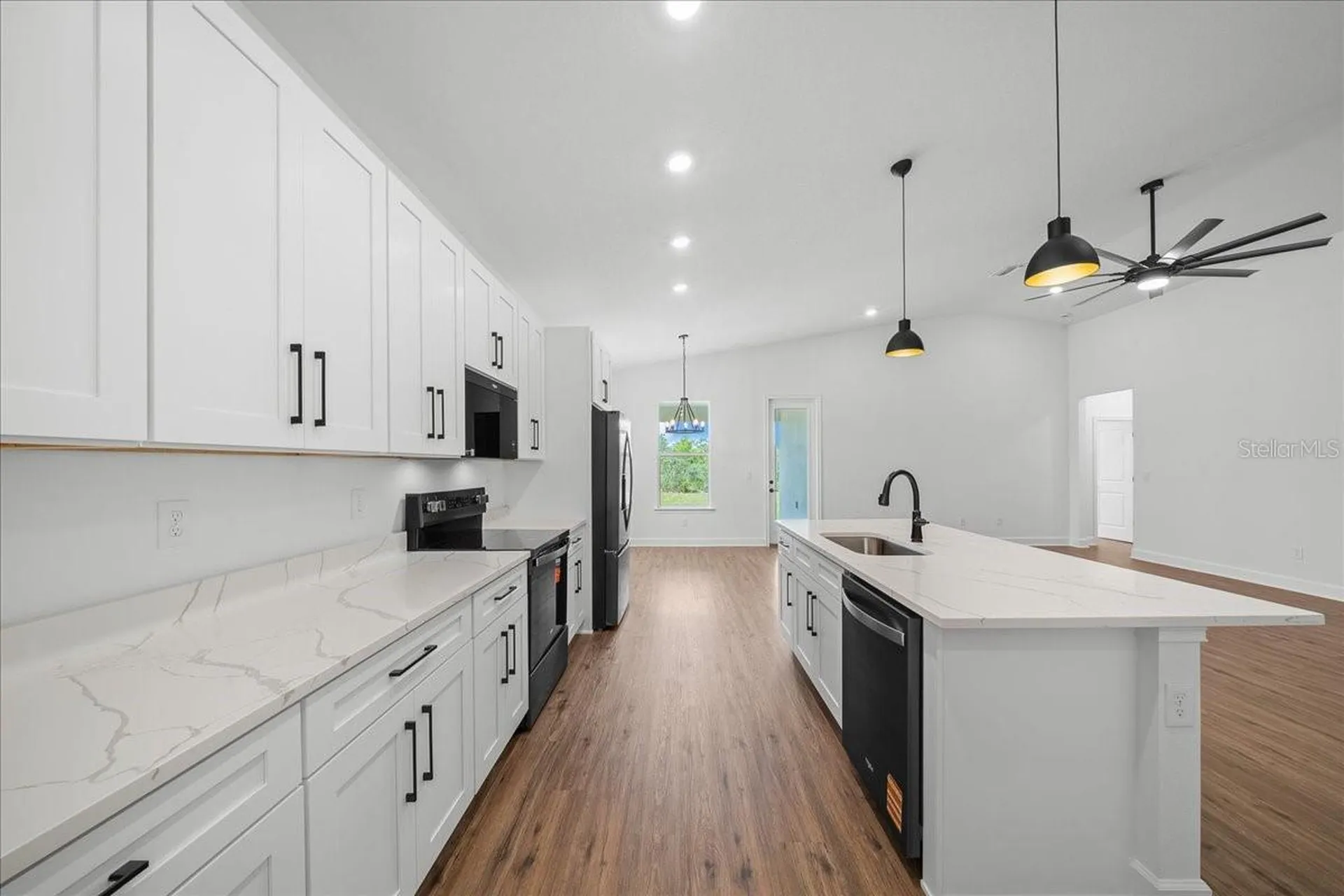 16213 Penn State Road Weeki Wachee FL 34614