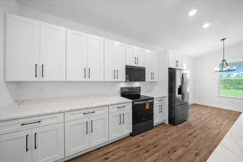 16213 Penn State Road Weeki Wachee FL 34614