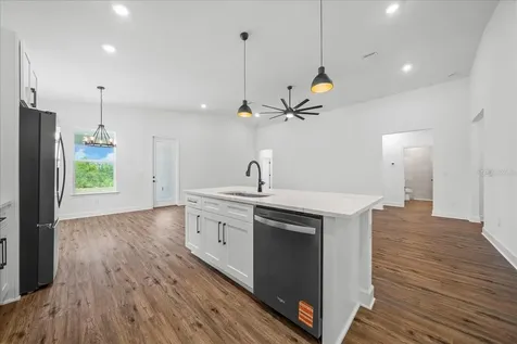 16213 Penn State Road Weeki Wachee FL 34614