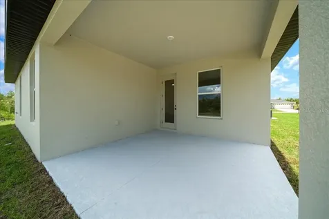 16213 Penn State Road Weeki Wachee FL 34614