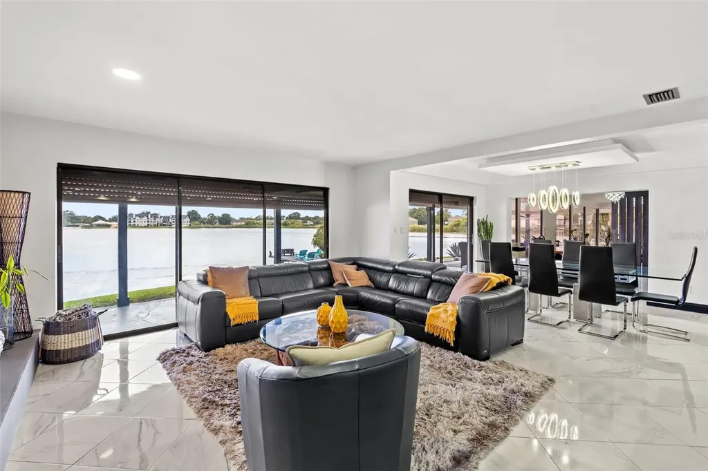 7302 Egypt Lake Drive Tampa FL 33614