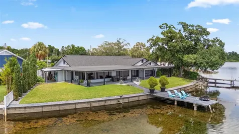 7302 Egypt Lake Drive Tampa FL 33614