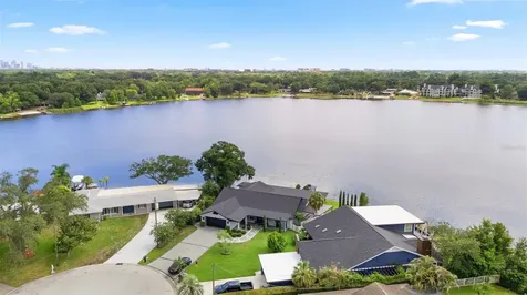 7302 Egypt Lake Drive Tampa FL 33614