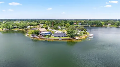 7302 Egypt Lake Drive Tampa FL 33614