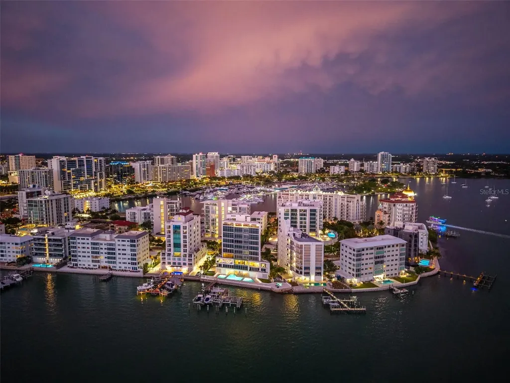 280 Golden Gate Point Sarasota FL 34236