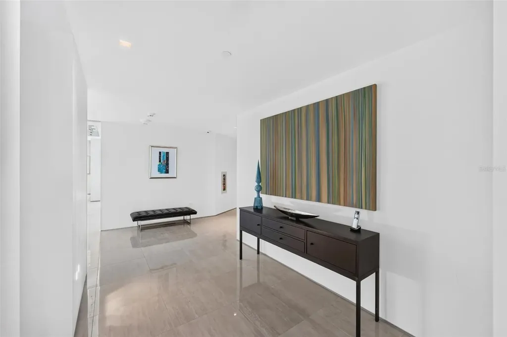 280 Golden Gate Point Sarasota FL 34236