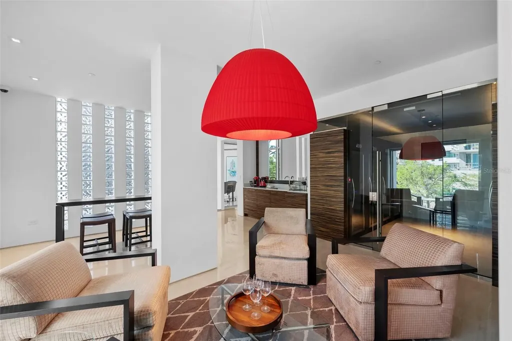 280 Golden Gate Point Sarasota FL 34236