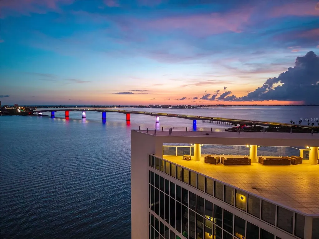 280 Golden Gate Point Sarasota FL 34236