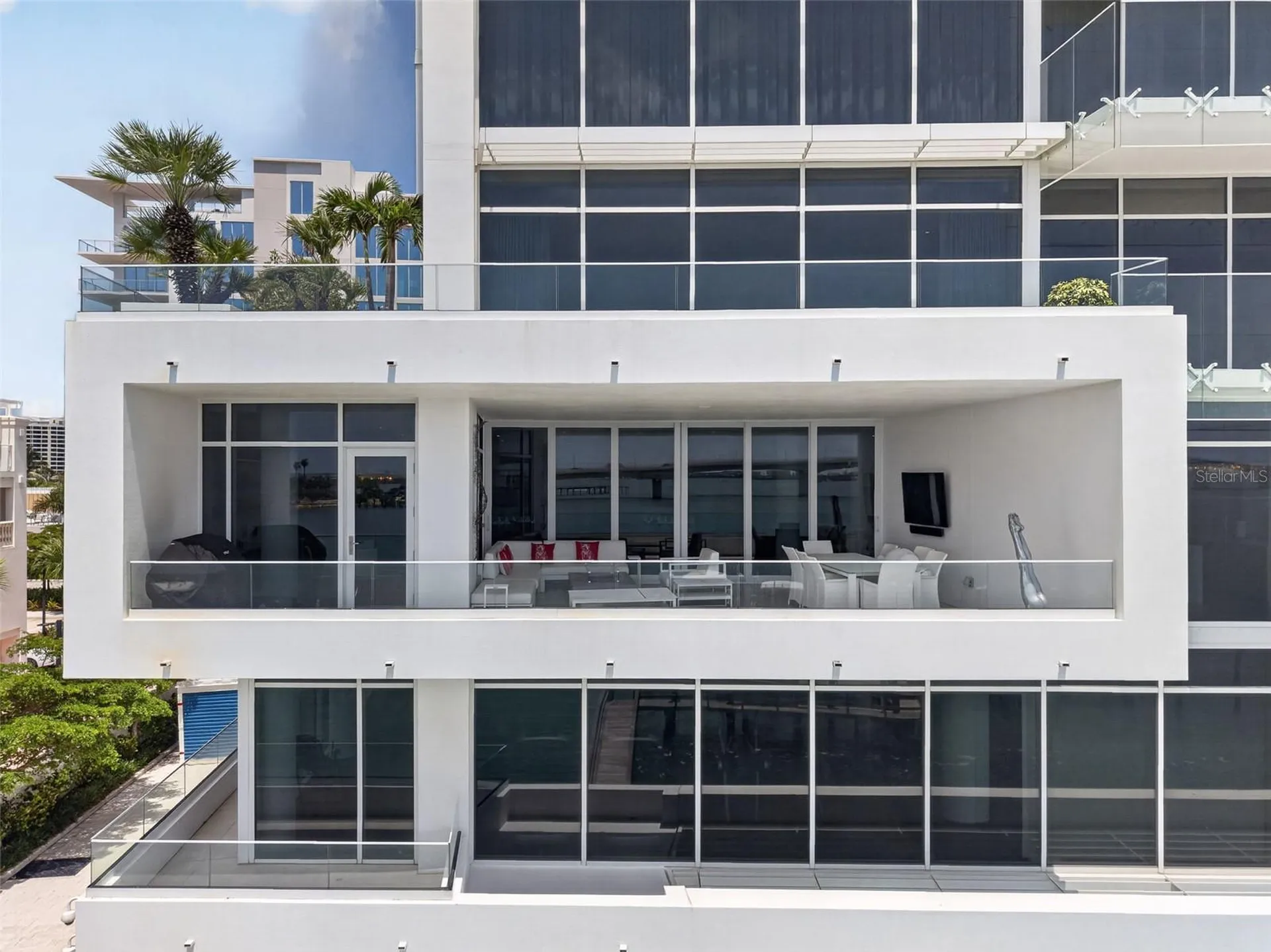 280 Golden Gate Point Sarasota FL 34236