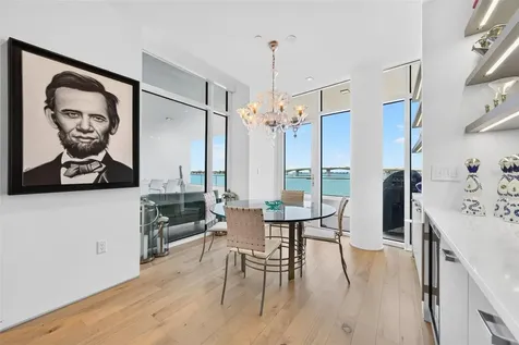 280 Golden Gate Point Sarasota FL 34236