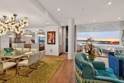 280 Golden Gate Point Sarasota FL 34236
