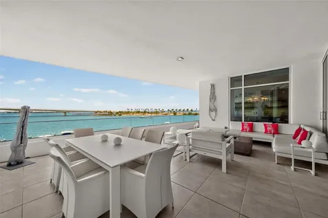 280 Golden Gate Point Sarasota FL 34236