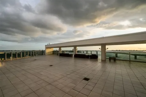 280 Golden Gate Point Sarasota FL 34236