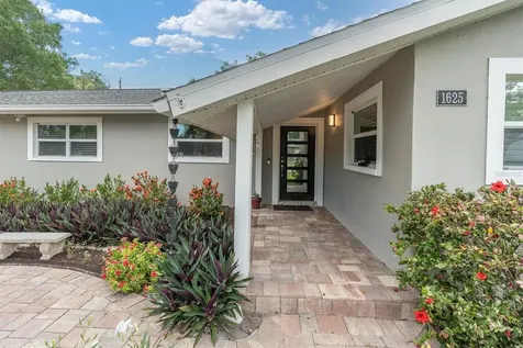 1625 North Dakota Avenue NE St Petersburg FL 33703
