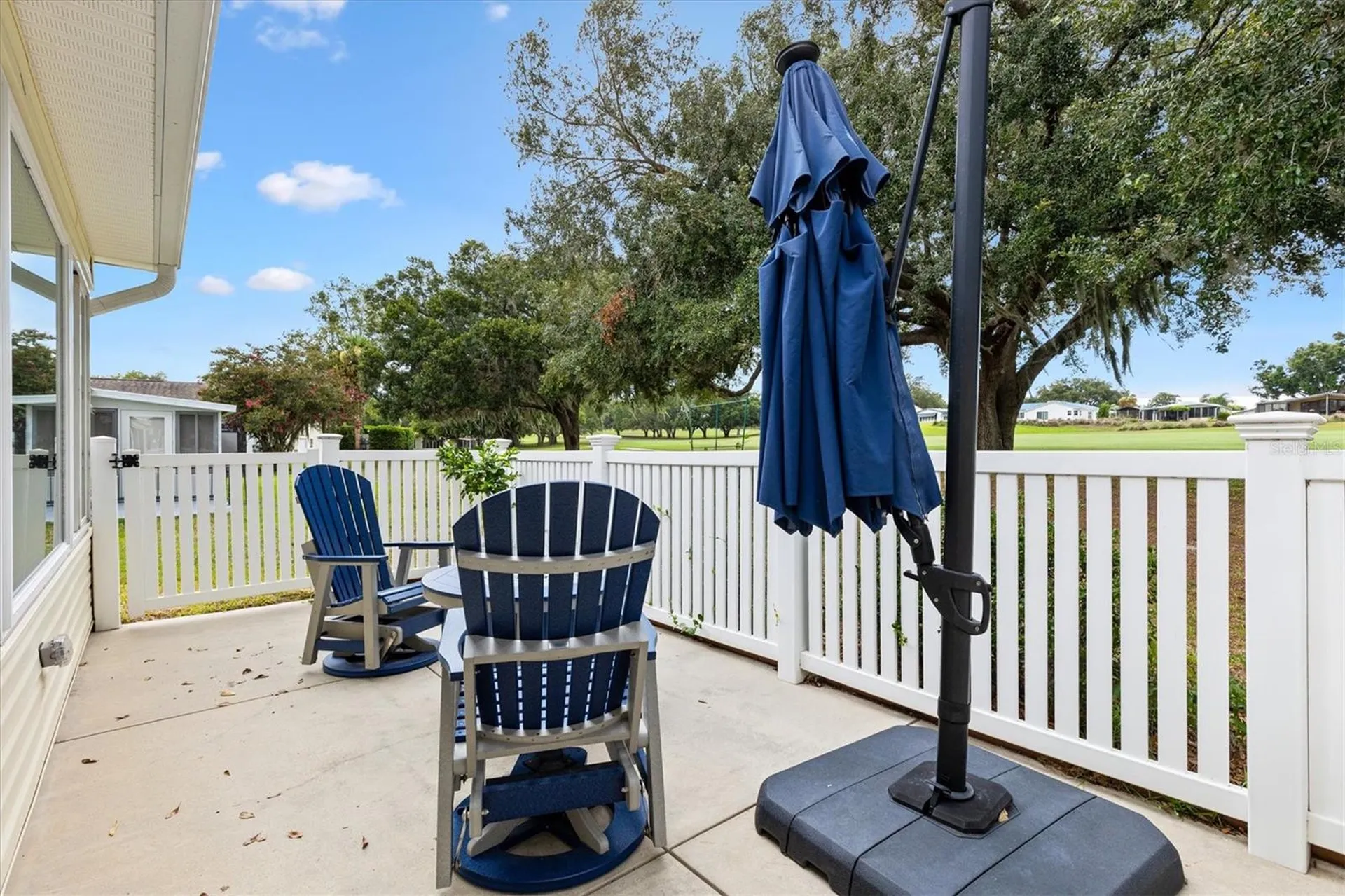 723 Heathrow Avenue Lady Lake FL 32159