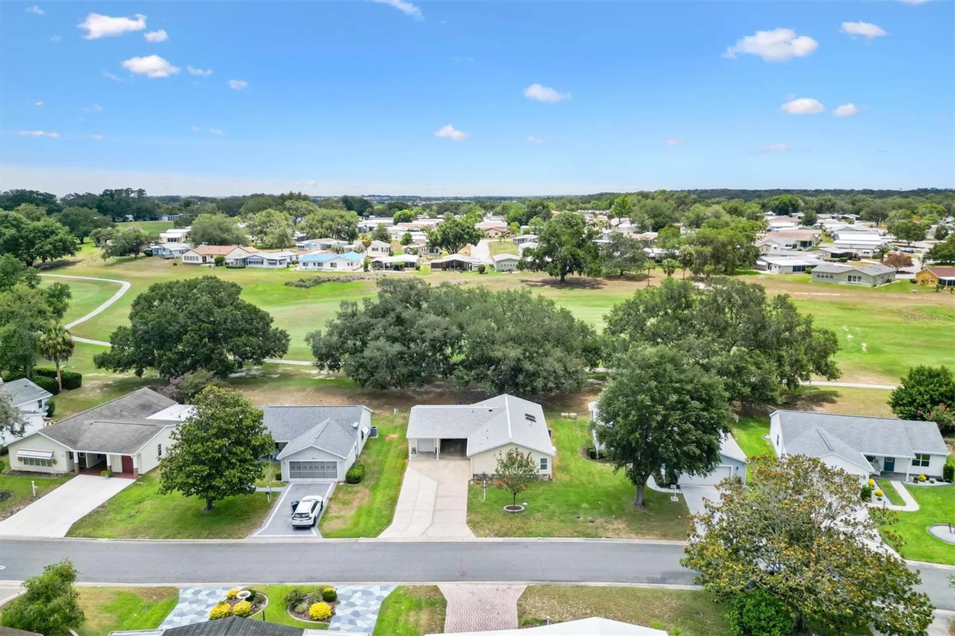 723 Heathrow Avenue Lady Lake FL 32159