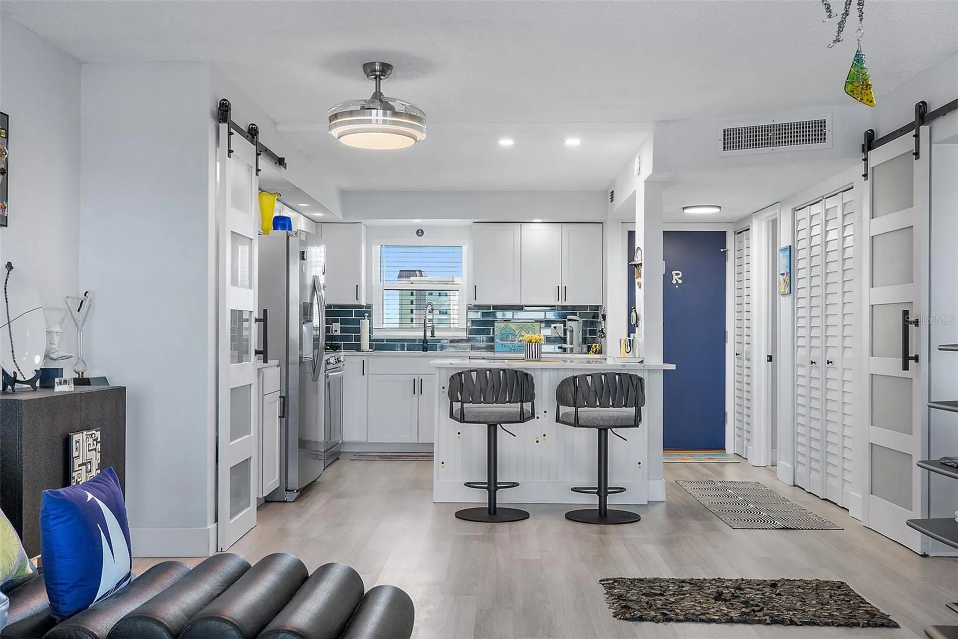 4725 Cove Circle St Petersburg FL 33708