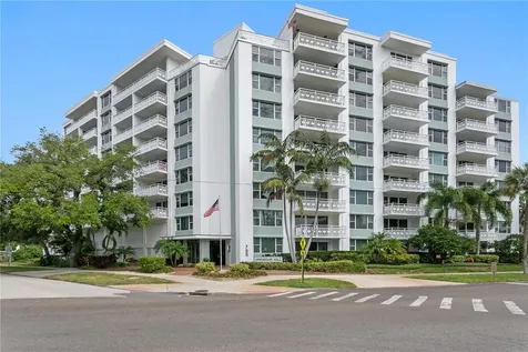 700 Beach Drive NE St Petersburg FL 33701