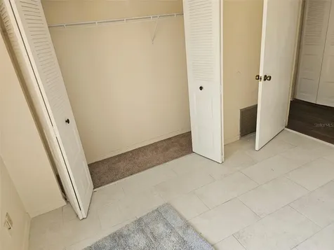 5813 NW 23rd Terrace Gainesville FL 32653