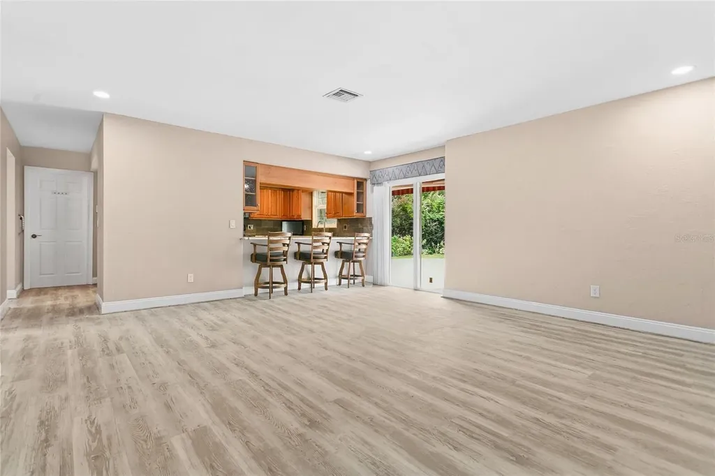 3736 Lake Margaret Drive Orlando FL 32812