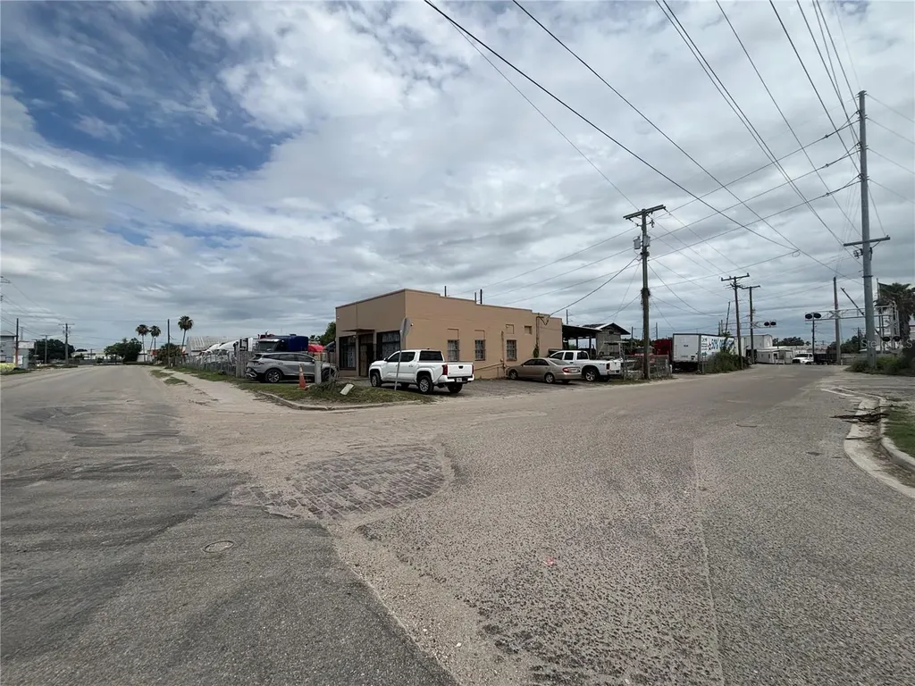 4301 E Broadway Avenue Tampa FL 33605