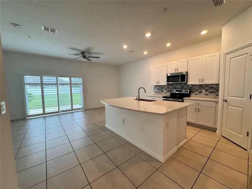 4461 Arlington Avenue St Cloud FL 34769