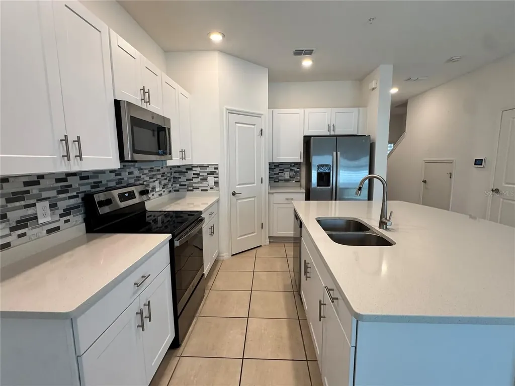 4461 Arlington Avenue St Cloud FL 34769