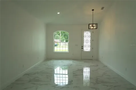 8924 N Orleans Avenue Tampa FL 33604