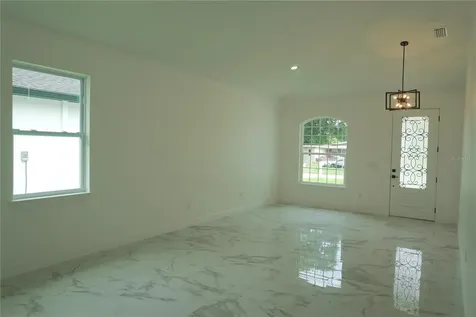 8924 N Orleans Avenue Tampa FL 33604