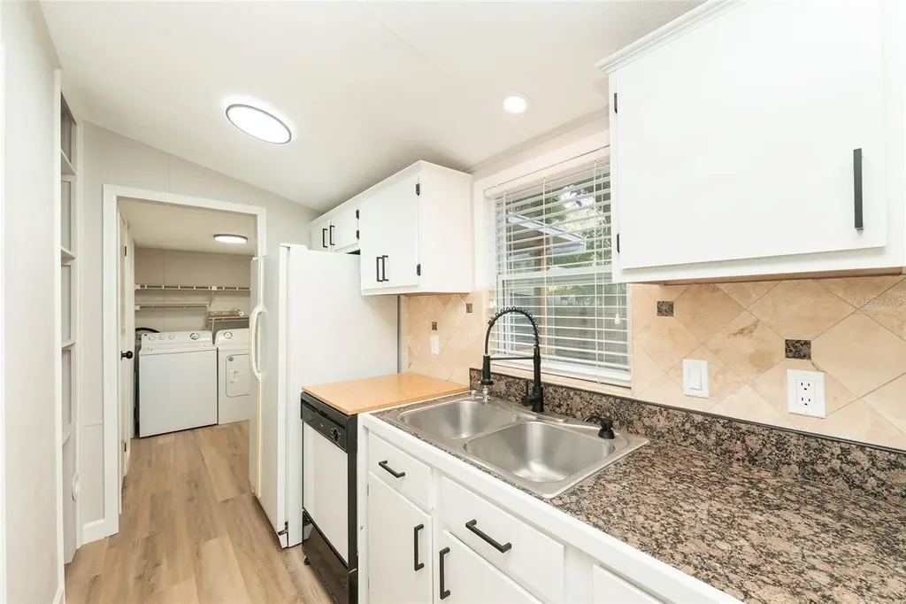3277 SE 131st Place Belleview FL 34420