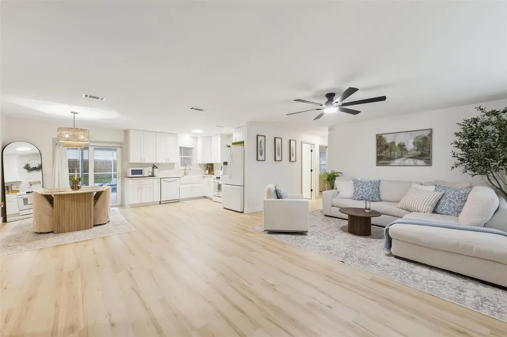 3199 Urmey Avenue Deltona FL 32738