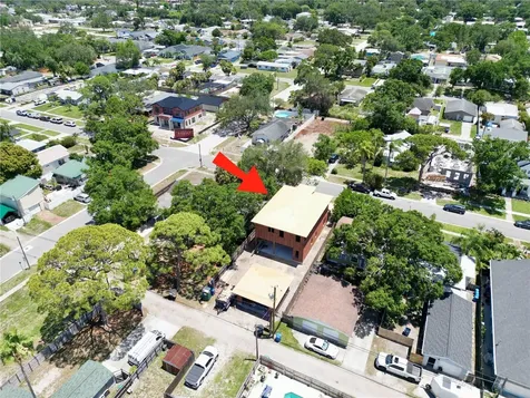 721 47th Avenue N St Petersburg FL 33703