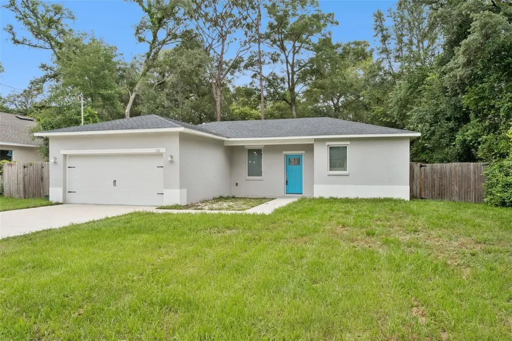 1221 3rd Street Orange City FL 32763