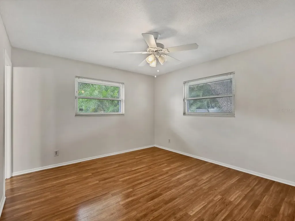 5605 9th Avenue Drive W Bradenton FL 34209