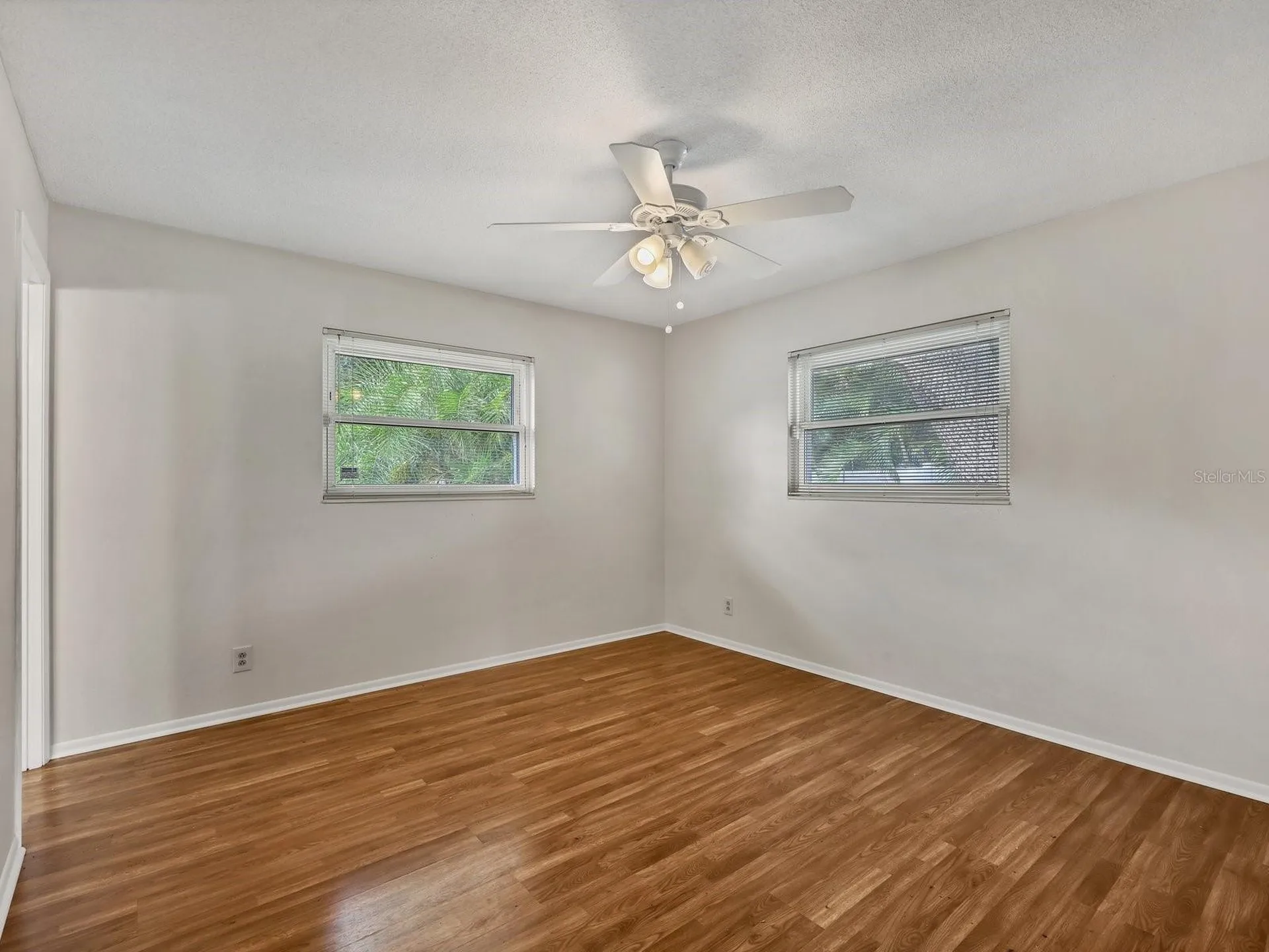 5605 9th Avenue Drive W Bradenton FL 34209