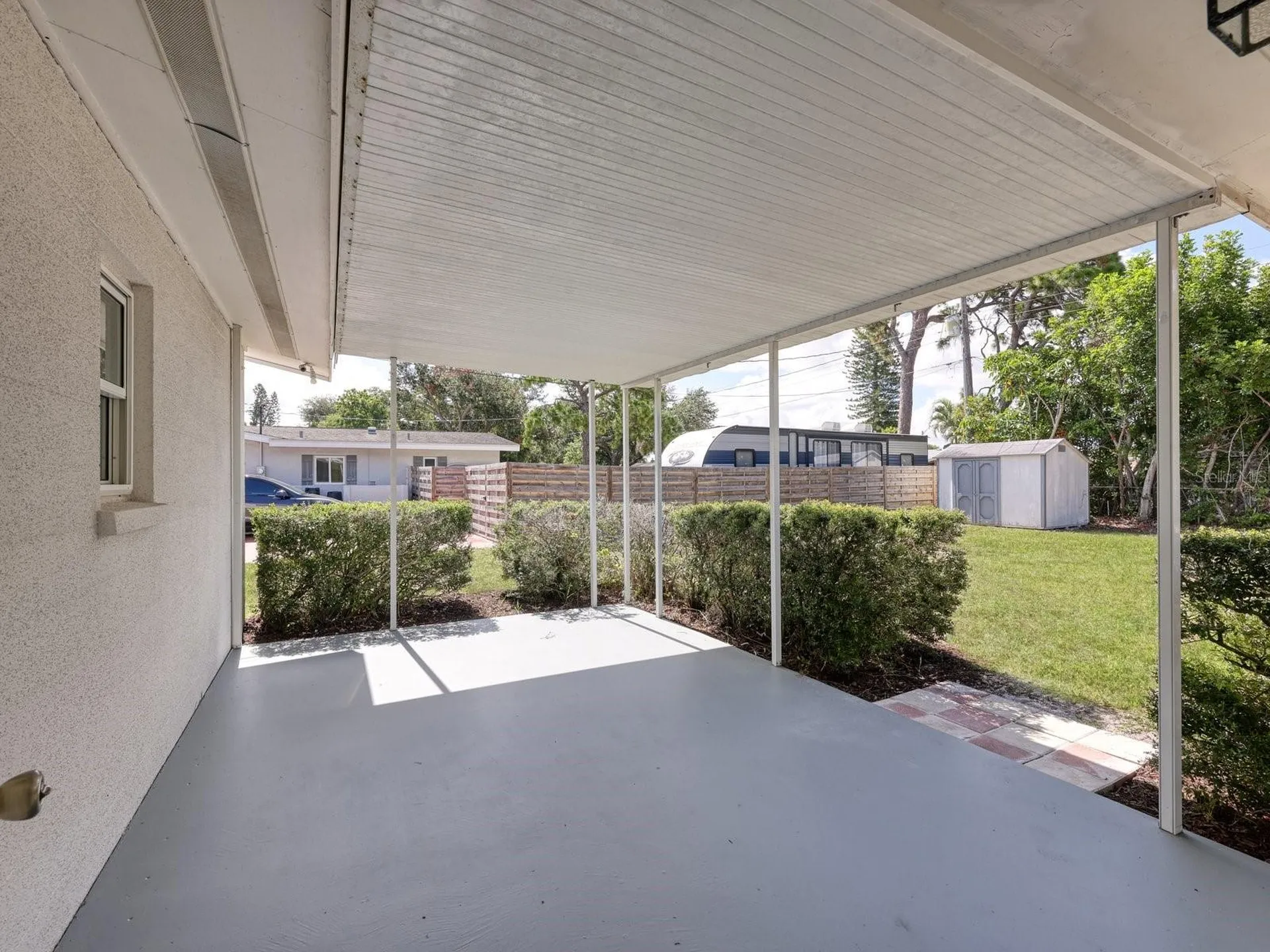 5605 9th Avenue Drive W Bradenton FL 34209