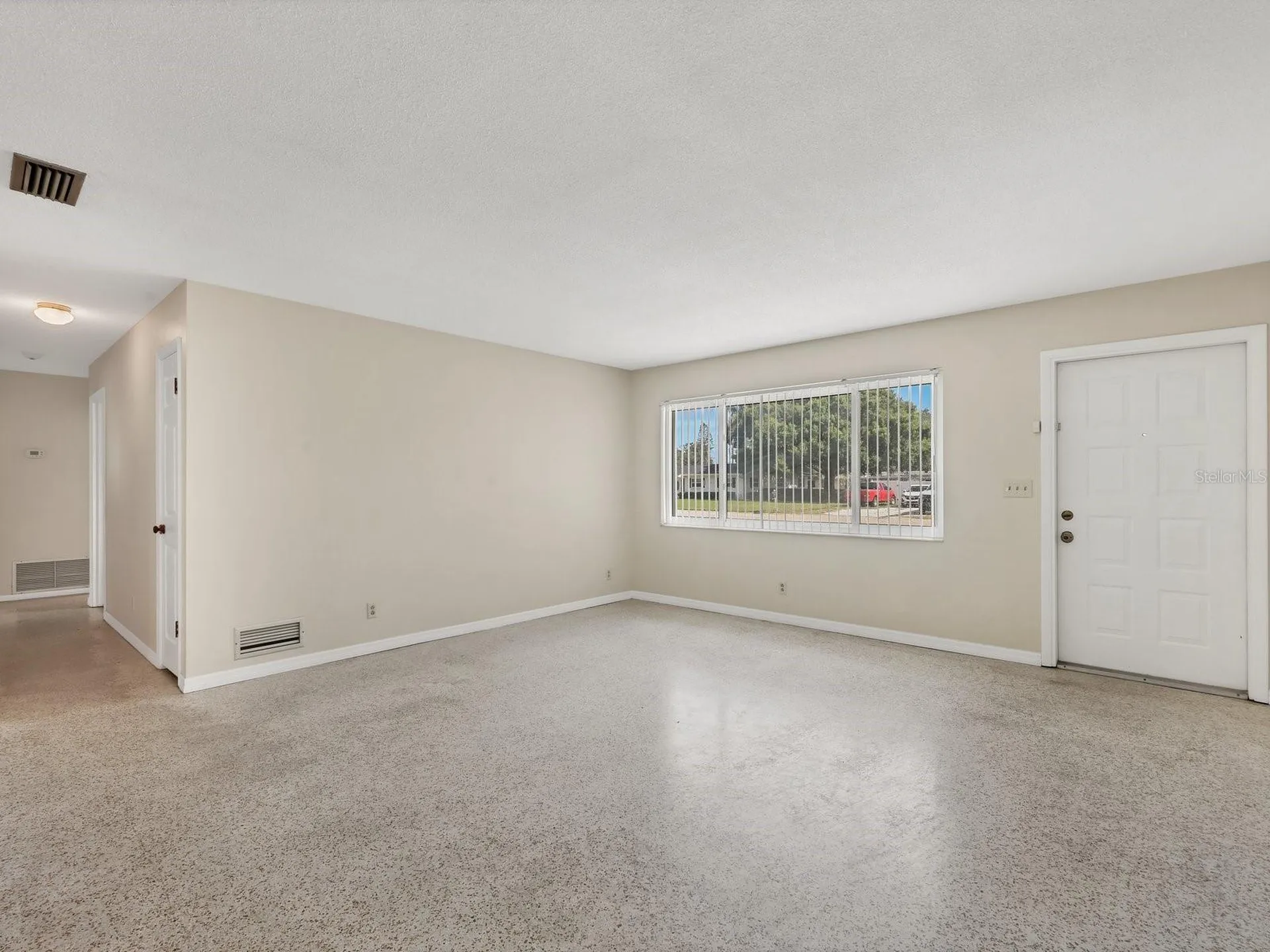 5605 9th Avenue Drive W Bradenton FL 34209