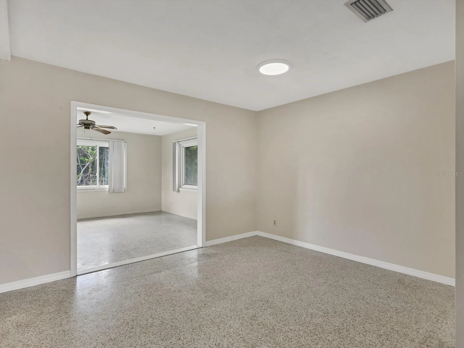 5605 9th Avenue Drive W Bradenton FL 34209