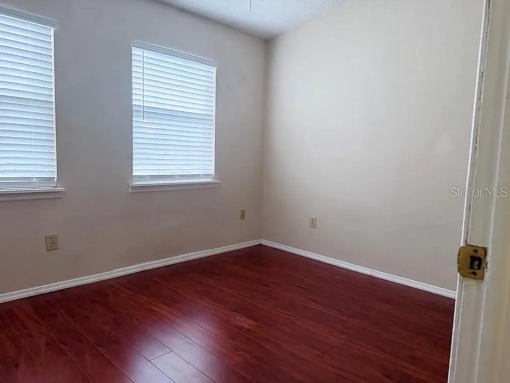 7514 Colonial Court Tampa FL 33615