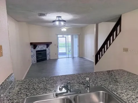 7514 Colonial Court Tampa FL 33615