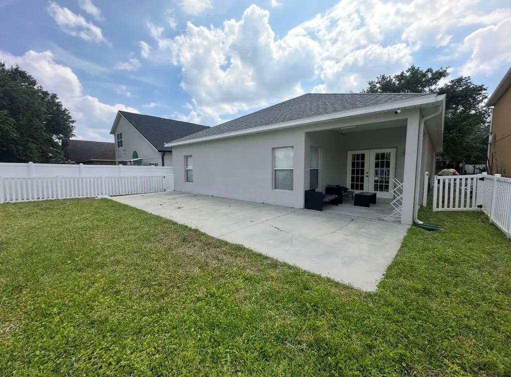 15245 Stonebriar Way Orlando FL 32826